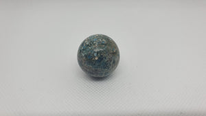 Sphère en Apatite Bleue