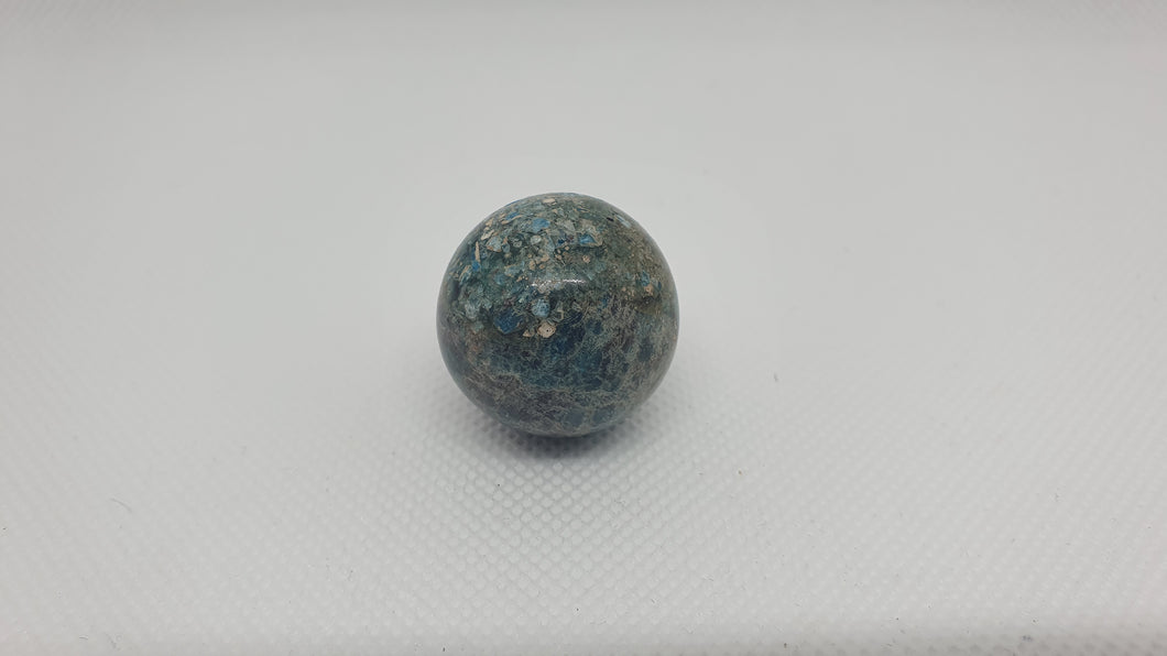 Sphère en Apatite Bleue