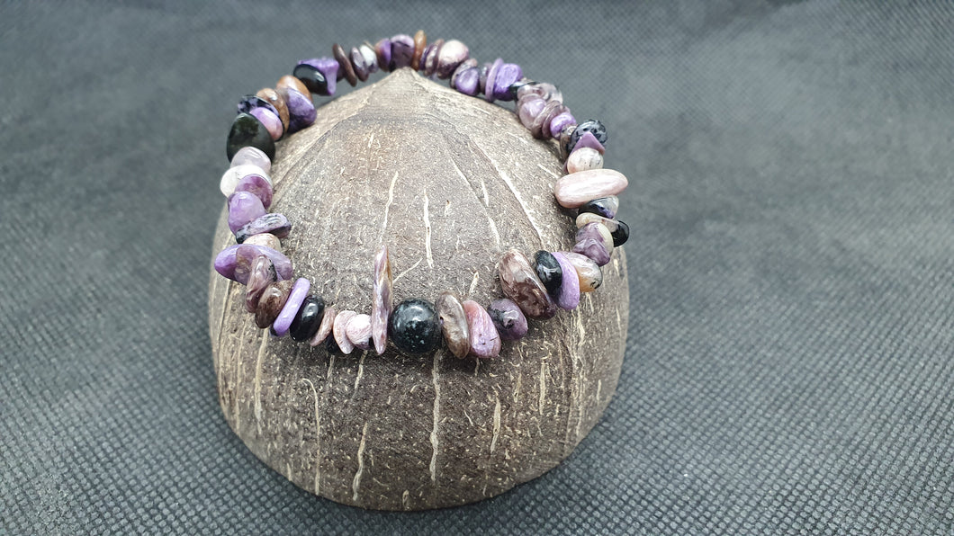 Bracelet Baroque en Charoite de Russie