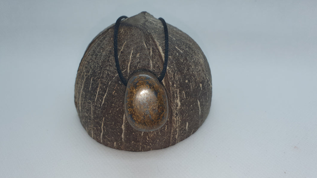 Pendentif en Bronzite