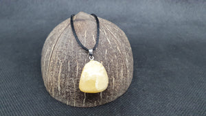 Pendentif en Calcite orange