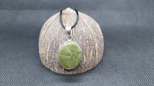 Pendentif en Idocrase (Vésuvianite) Argent 925