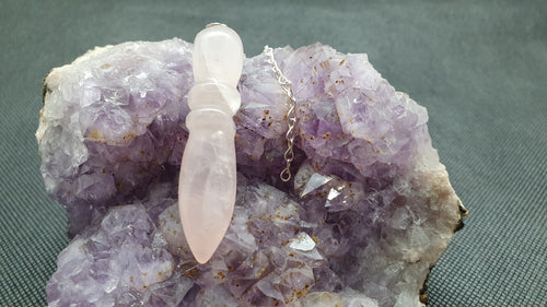 Pendule Egyptien en Quartz Rose