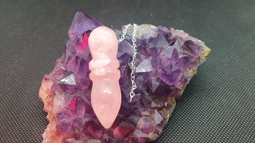 Pendule Egyptien en Quartz Rose