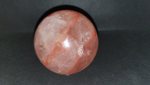 Sphère en Quartz Rouge de Madagascar 7cm